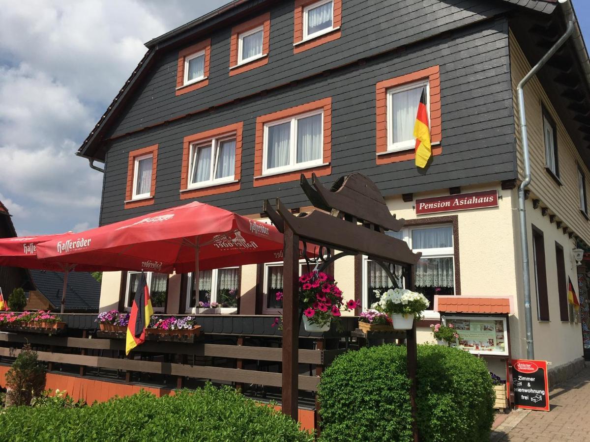 Pension Und China - Thai Restaurant Asia - Haus Schierke Buitenkant foto